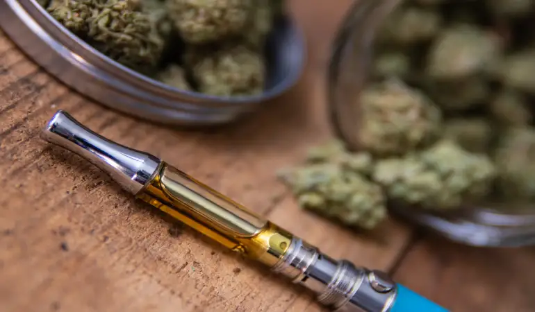 Vapes 101: Cannabis Vapes, Types, Benefits, and Usage Tips